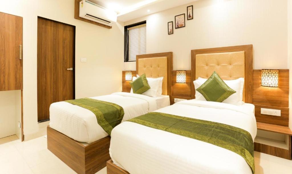 Hotel Delight Mumbai Exterior foto