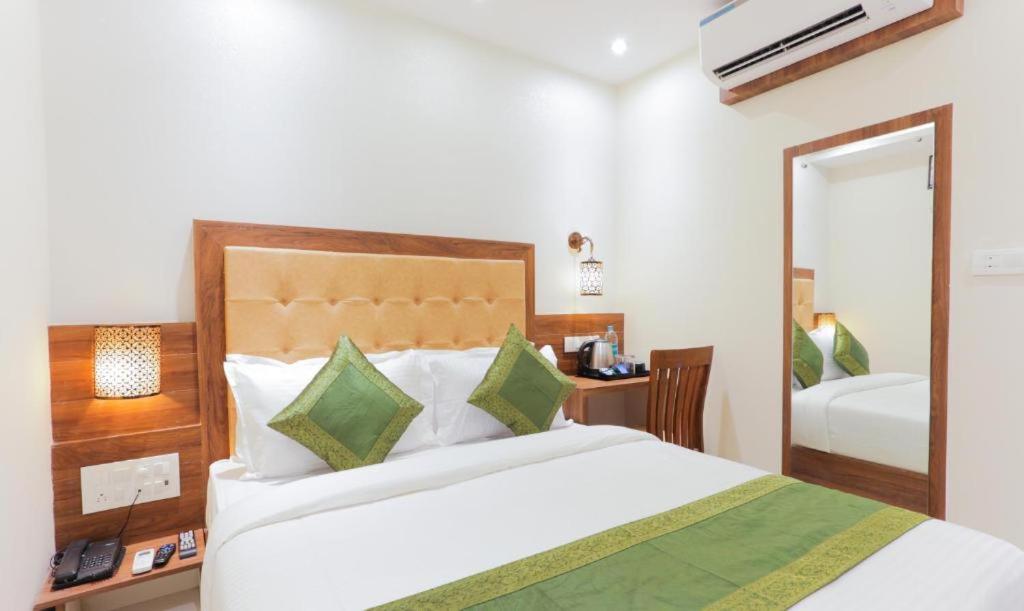Hotel Delight Mumbai Exterior foto
